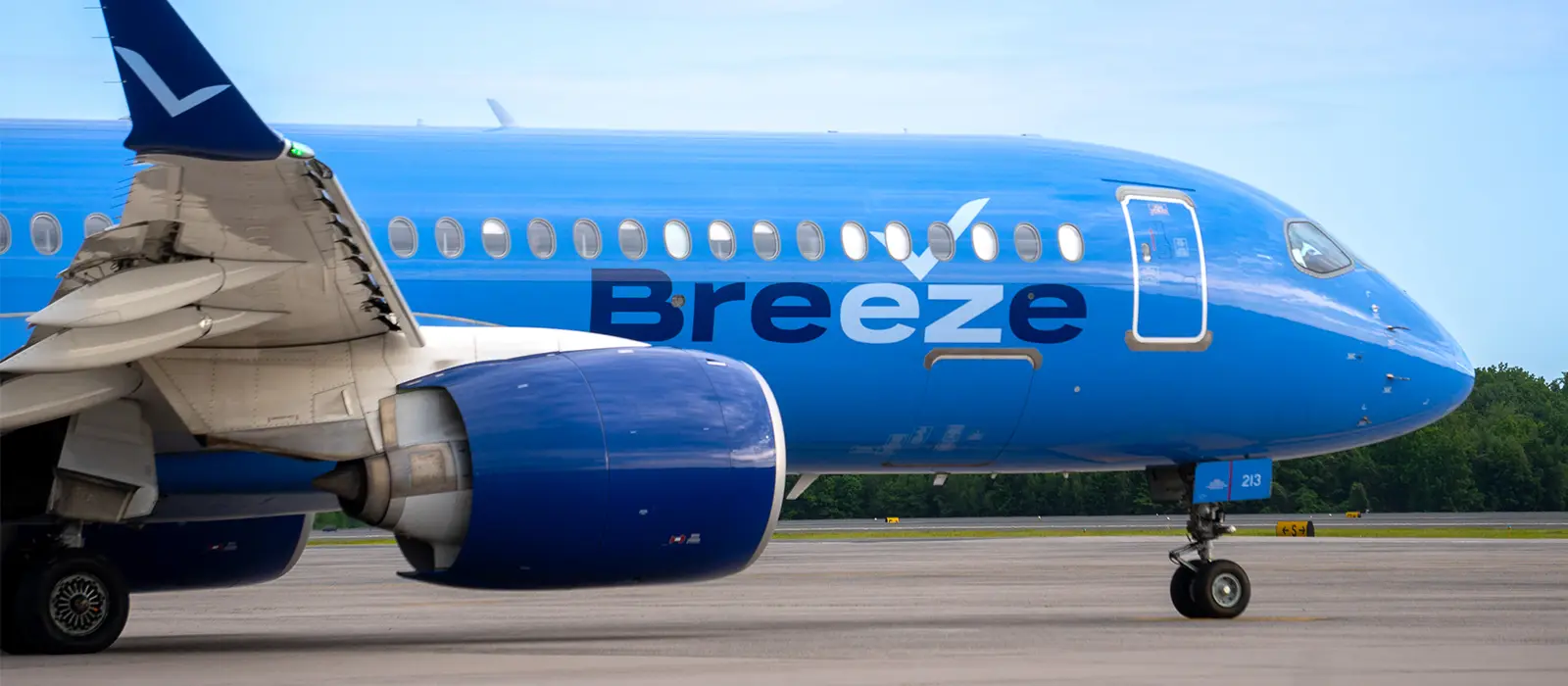Featured image for Breeze Airways Launches Nonstop Service to Louisville from Bradley International Airport, Celebrates Milestone Anniversary